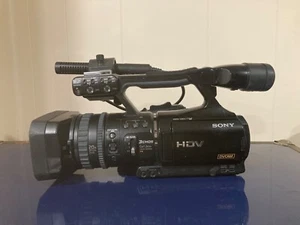 Sony HVR-V1J (V1U) HD DV Camcorder - Great Condition, Fully Functioning Tested - Picture 1 of 3