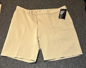 Womens NWT DICKIES  Size 20 Tan Shorts B23 - Picture 1 of 4