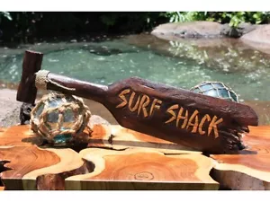 20 Zoll große hawaiianische SURFHÜTTE Tiki Paddel mit Haifischbiss. Nautisches Dekor. SO COOL! - Bild 1 von 1