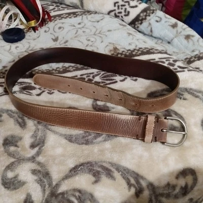 Мужской кожаный ремень American Eagle Outfitters коричневый длина 36  - Изображение 1 из 4