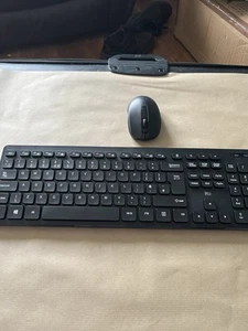 Rio 2.4 Wireless Keyboard And Mouse Combo Model RK 200 - Afbeelding 1 van 5