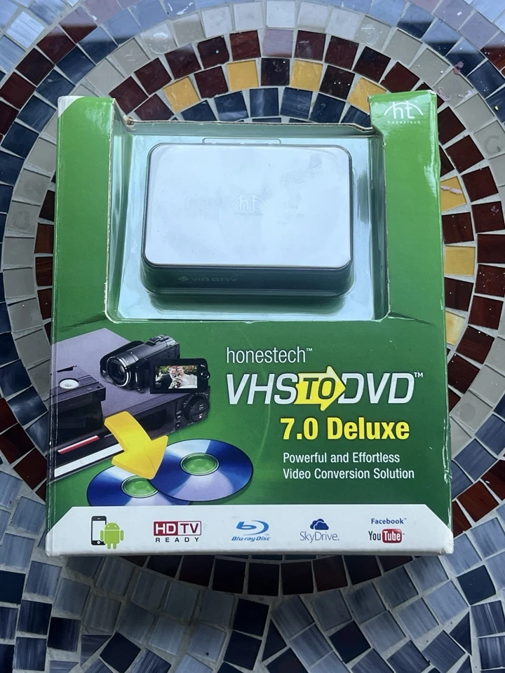 Honestech VHS to DVD 7.0 Deluxe Video Conversion USB Windows OPEN BOX - Image 1 of 4