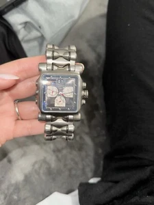 OAKLEY MINUTE MACHINE WATCH GRAY DIAL SWISS MADE OAKLEY TIME TANK TITANIUM JP - Picture 1 of 4