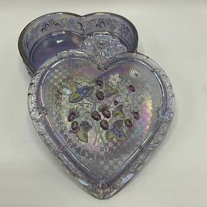 Fenton Hand Painted Signed Iridescent Heart Shaped Glass Box W/ Lid - Picture 1 of 9