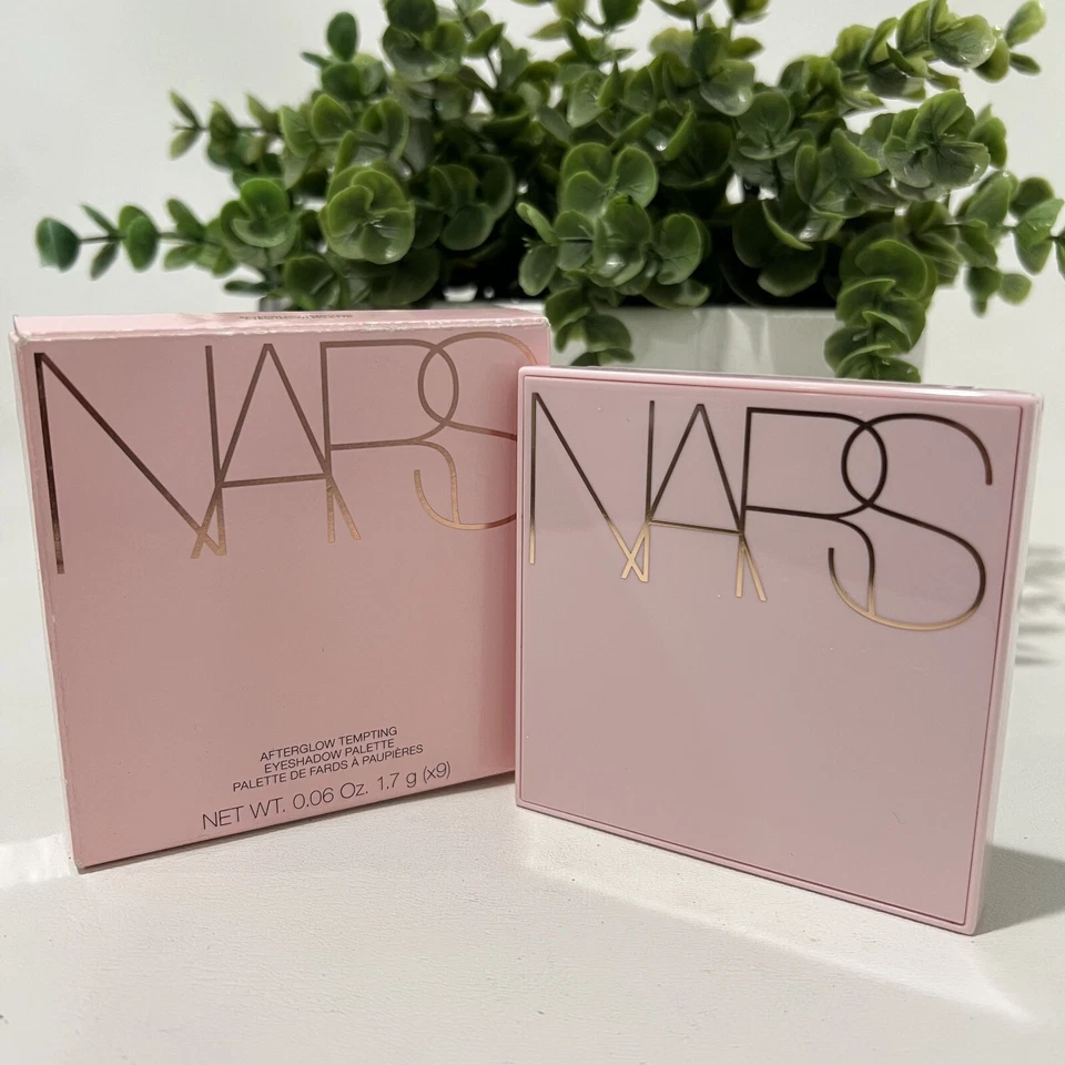 Paleta de sombras de ojos Nars Afterglow Tempting 0,06 oz/1,7 g (x9) Foto 1 de 4