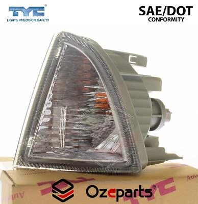 LH Left Hand Bumper Light Indicator Lamp For Toyota Prius C 5 Door Hatch 11~15 - Image 1 of 4