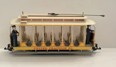 Bachmann 93938 G-Gauge United Traction Co. Motorized Open Street Car - Image 1 of 4