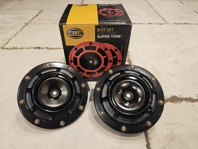 Hella Supertone 双喇叭套件 通用型 黑色 带青铜硬件 003399801 — 第 1/3 张图片