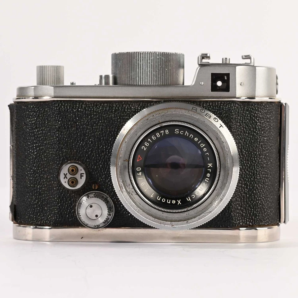 Robot Star Schneider Kreuznach Xenon 1:1.9 / 40 mm nottested  SHP 310337 - Bild 1 von 4