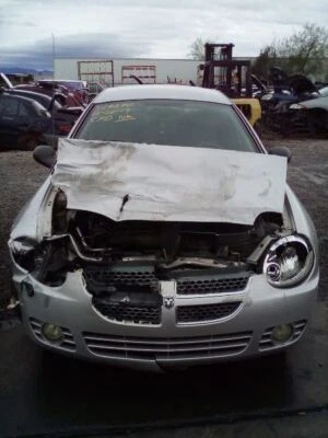 Aglomerado de velocímetro excluindo SRT4 MPH com tacômetro compatível com 03-05 NEON 156972 - Imagem 1 de 4