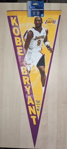 KOBE BRYANT COLLECTOR PLAYER PENNANT #1763/2004  WINCRAFT #503 NBA LICENSED Cover