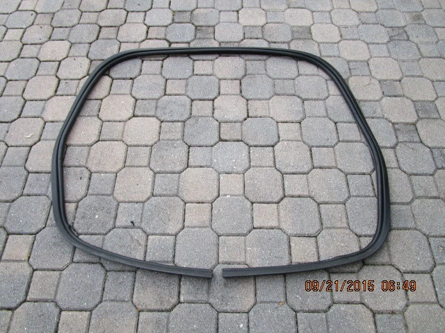 Lincoln Town Car 1998-2011 maletero trasero clima moldura de goma OEM Foto 1 de 1