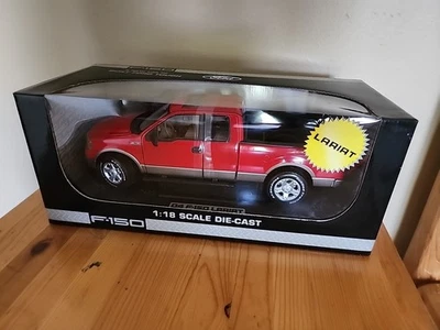 Ford F150 Lariat Red Pickup Truck 04 Model 1:18 by Beanstalk Diecast - Image 1 of 4