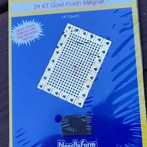 Gold'n Cross Stitch 24 Kt Gold Finish Magnet 14 Count Needle Form - Picture 1 of 3