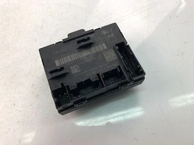 Centralina AUDI TT 8J3 5Q0959593D 2010 17728455 - Immagine 1 di 4