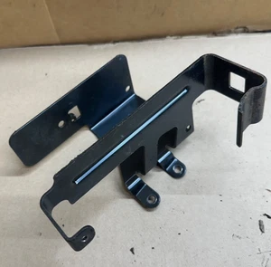 Jeep Wrangler TJ 97-06 Dash Bulkhead Mount Bracket Factory Fuse Under Behind OEM - Picture 1 of 5