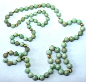Collana antica cinese in giada naturale con distanziali in oro 14 carati lunga 33" - Foto 1 di 15