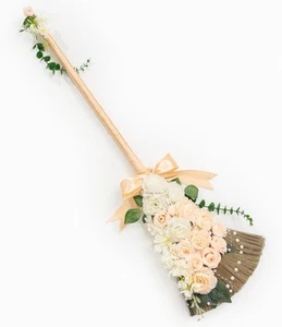 Escobas de boda novia novio para boda batidor natural con cintas - Imagen 1 de 9