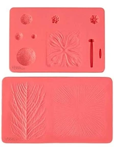 New 2 Pack Wilton Fondant & Gum Paste Molds Leaf & Flower Design Cake Decorating - Picture 1 of 3