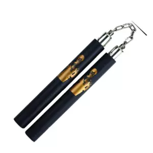 Nunchaku de espuma de 12" con imagen dorada con impresión Brue Lee y eslabón de cadena de metal (negro) - Imagen 1 de 1
