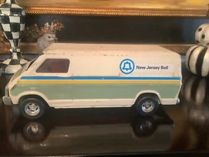 1/16 Vintage New Jersey Bell Delivery Van by ERTL - Picture 1 of 21