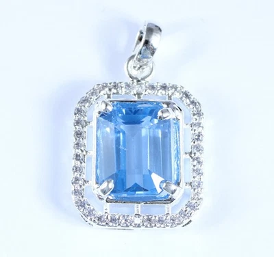 Colgante certificado de piedras preciosas de corte esmeralda aguamarina natural de 11,26 quilates diseño fresco Foto 1 de 4