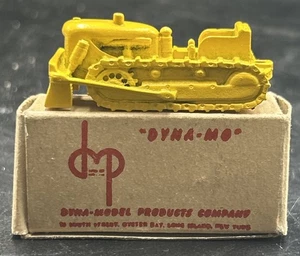 Tractor pesado Dyna-Mo R.91 modelo fundido a presión de colección Dyna-Model Products Company - Imagen 1 de 7