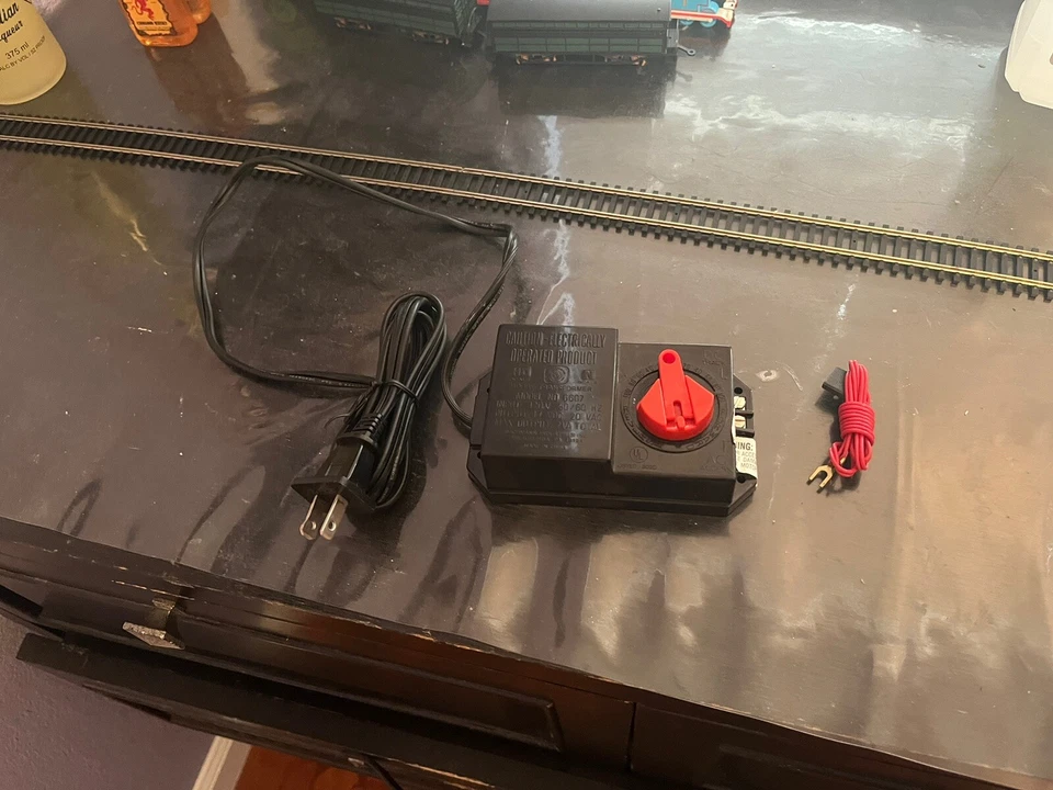 Bachmann EZ Track Controller Model 6607 - Image 1 of 1