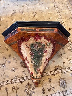 Tocador de baño hecho a mano Maitland-Smith, tapa de mármol negro y cuerpo pintado a mano Foto 1 de 4