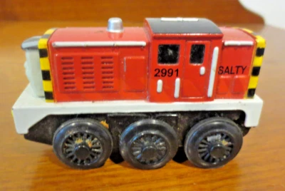 VINTAGE 2006 THOMAS & FRIENDS TOY METAL DIECAST ENGINE - SALTY - Image 1 of 4