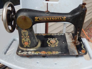 Minnesota Sewing Machine - Model X - (1912-1913) RARE model, - Picture 1 of 10