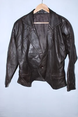 Chaqueta Ted Baker pequeña de cuero genuino marrón para mujer Foto 1 de 4