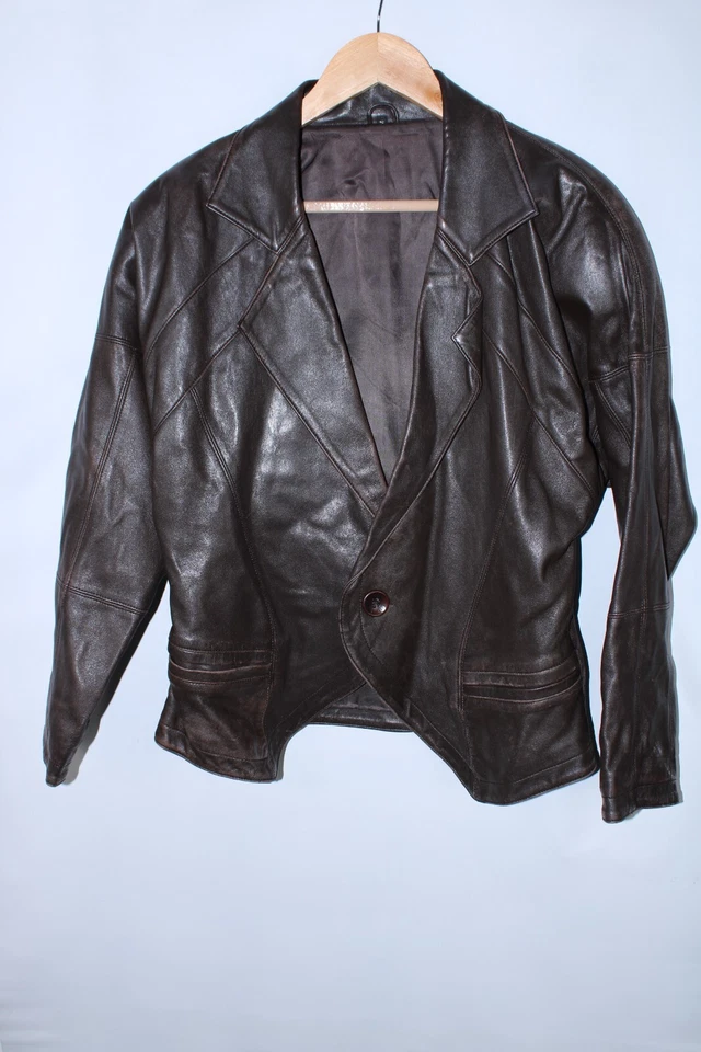 Chaqueta Ted Baker pequeña de cuero genuino marrón para mujer Foto 1 de 4