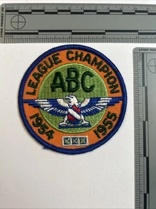 VINTAGE 1954-1955 ABC LEAGUE CHAMPION Mens Bowling Patch 1950s Bowler - Picture 1 of 2