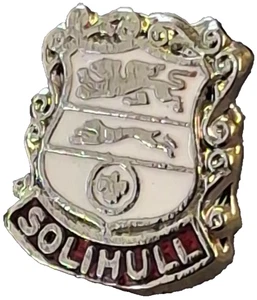 Solihull Town Small Pin Badge West Midlands - Picture 1 of 5