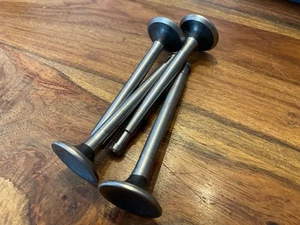 Austin Morris Wolseley Riley A60 range NEW GENUINE exhaust valves x4 1H1330 5E8 - Picture 1 of 7