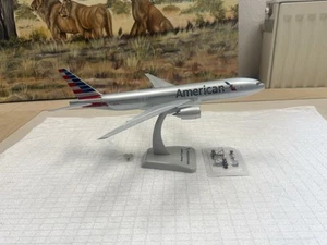 Boeing 777-200 1:200 American Airlines Hogan modello premium - Foto 1 di 9