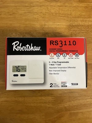 Robertshaw RS3110 Digital Programmable Thermostat - Image 1 of 4