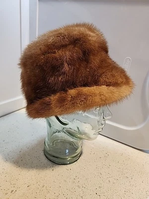 Sombrero vintage de piel de visón para mujer Foto 1 de 4