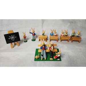 VINTAGE ERZGEBIRGE Ostern Holz Hase Hase Figuren Germany Schulbank - Bild 1 von 12