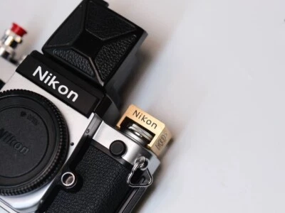 Classic F Style Solid Brass Gun Coupler Flash Adapter Tokyo for Nikon F F2 - Image 1 of 4