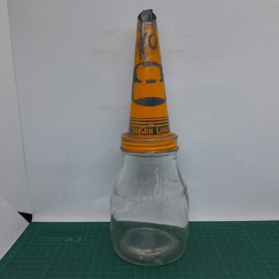 Vintage Golden Fleece Tin Top On One Imperial Pint Oil Bottle. - image 1 of 4