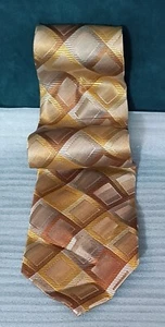 Vintage SECOURS Gold & Beige Diamond Pattern Neck Tie 100% Silk Handmade - Picture 1 of 3