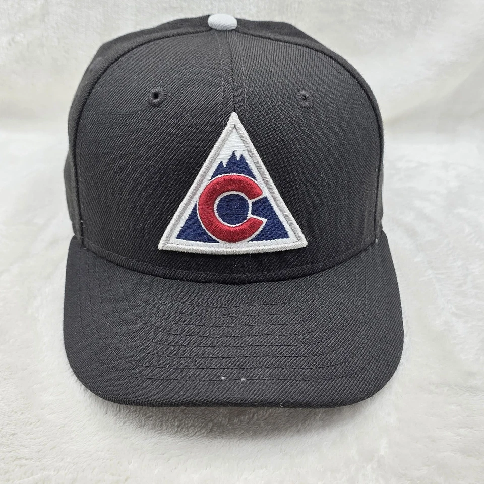 Gorra ajustada Colorado Rockies para hombre 7 1/4 negra NHL Avalanche logotipo retro Foto 1 de 4