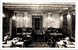 Comedor Cedar Pass Lodge Badlands National Park RPPC Dakota del Sur - Imagen 1 de 2