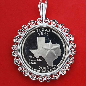 US 2004 Texas State Quarter Silver Proof Coin 925 Sterling Silver Necklace - Picture 1 of 8
