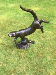 Bronze Swimming Otter life size elegant cast statue figure garden Home feature - Picture 1 of 7