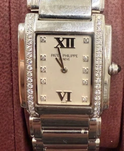 Patek Philippe Twenty-4, 4910/010, Diamentlünette und Zifferblatt,, Quarz - Bild 1 von 7