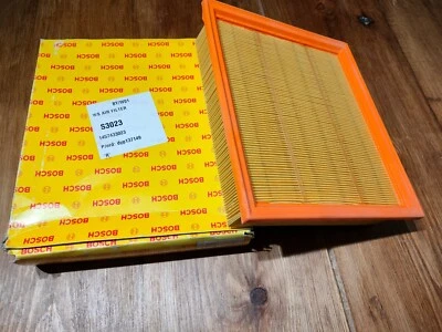 Bosch S3023 Car Air Filter Fits VW - Image 1 of 3