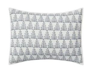 Threshold Standard Cotton Clipped Triangle Quilt Sham White Navy Blue - Picture 1 of 3